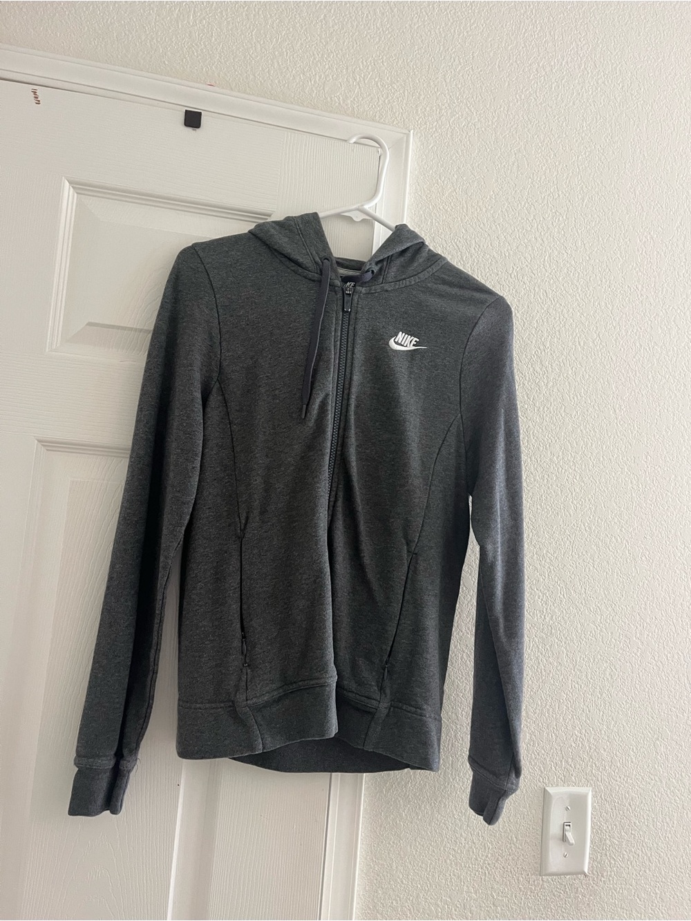 nike hoodie